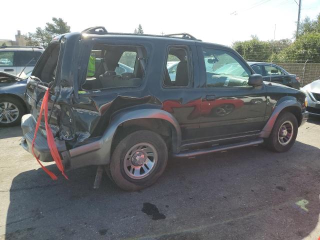 Photo 3 from auction – 2000 FORD EXPLORER S with VIN 1FMYU60E1YUA82567