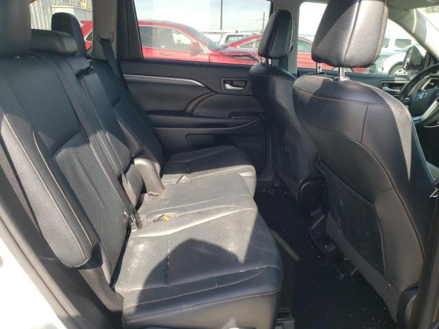 Photo 10 from auction – 2017 TOYOTA HIGHLANDER with VIN 5TDDZRFH8HS422132