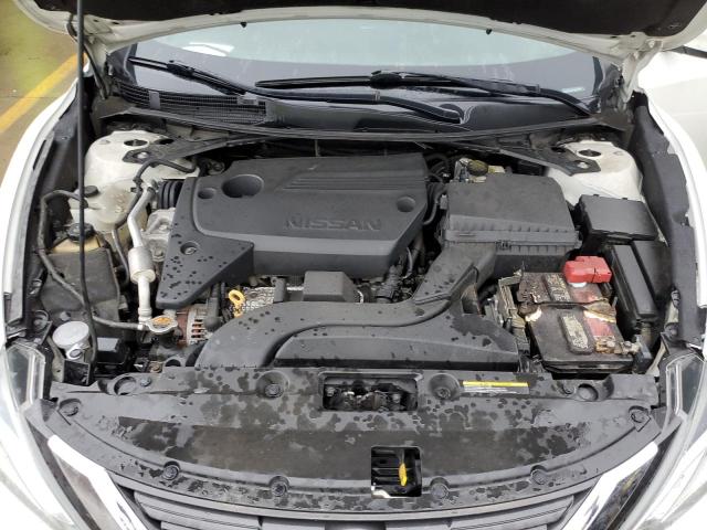 Photo 11 from auction – 2017 NISSAN ALTIMA 2.5 with VIN 1N4AL3AP0HC118090