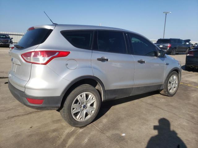 Photo 3 from auction – 2016 FORD ESCAPE S with VIN 1FMCU0F74GUB06715