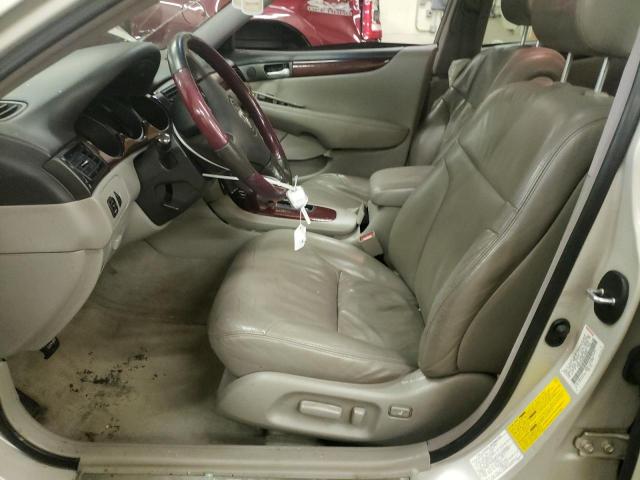 Photo 7 from auction – 2002 LEXUS ES 300 with VIN JTHBF30G920058261