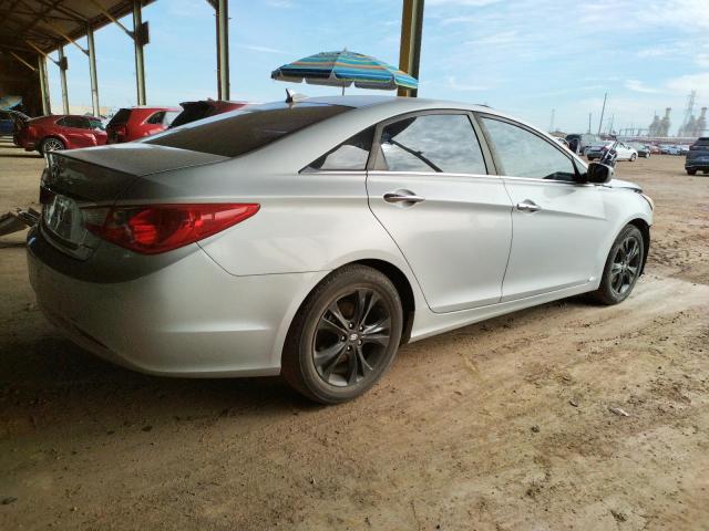 Photo 3 from auction – 2011 HYUNDAI SONATA SE with VIN 5NPEC4AC7BH216074