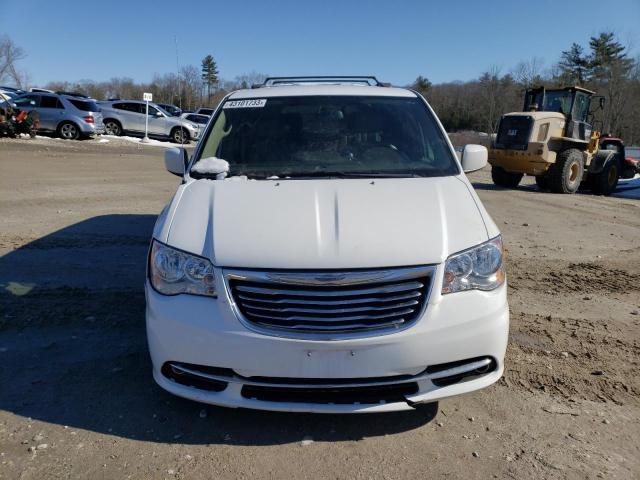 Photo 5 from auction – 2016 CHRYSLER TOWN & COU with VIN 2C4RC1BG5GR287477