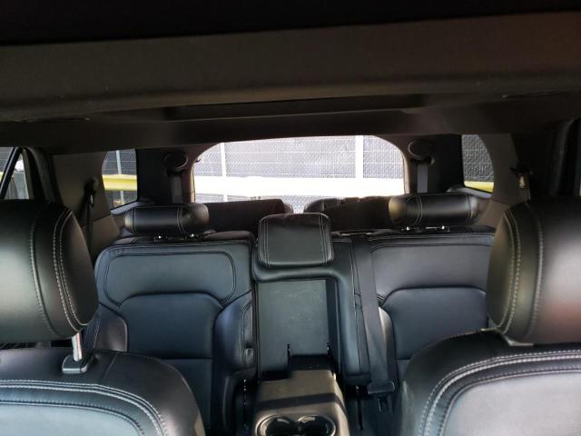 Photo 10 from auction – 2017 FORD EXPLORER L with VIN 1FM5K8F87HGD80190