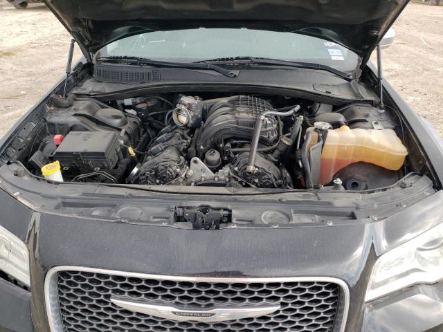 Photo 11 from auction – 2018 CHRYSLER 300 LIMITE with VIN 2C3CCAEG2JH117564