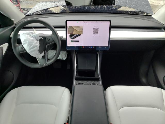 Photo 8 from auction – 2020 TESLA MODEL Y with VIN 5YJYGDEE8LF018889