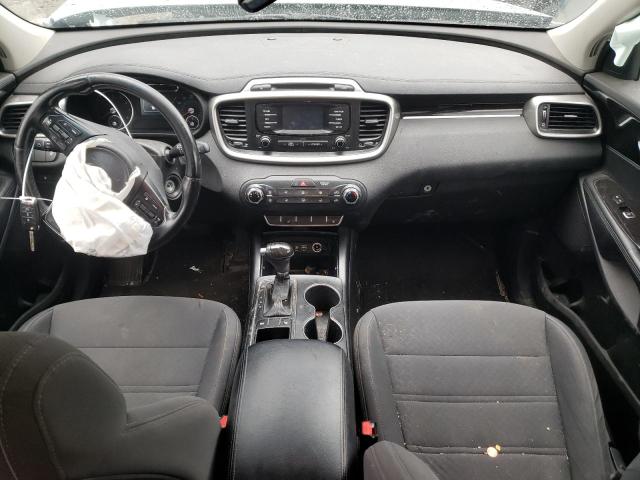 Photo 8 from auction – 2016 KIA SORENTO LX with VIN 5XYPG4A34GG034005