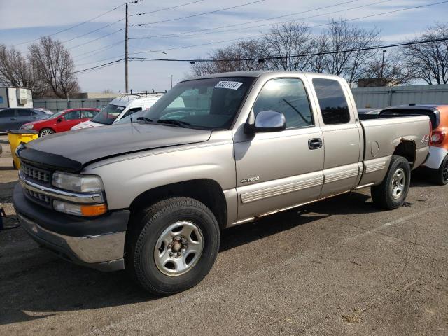 CHEVROLET SILVERADO 2000 with VIN 1GCEK19T9YE366265 - Photo from auction
