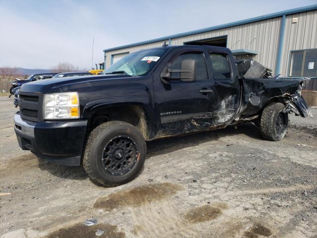 CHEVROLET SILVERADO 2011 with VIN 1GCRKREA1BZ374090 - Photo from auction