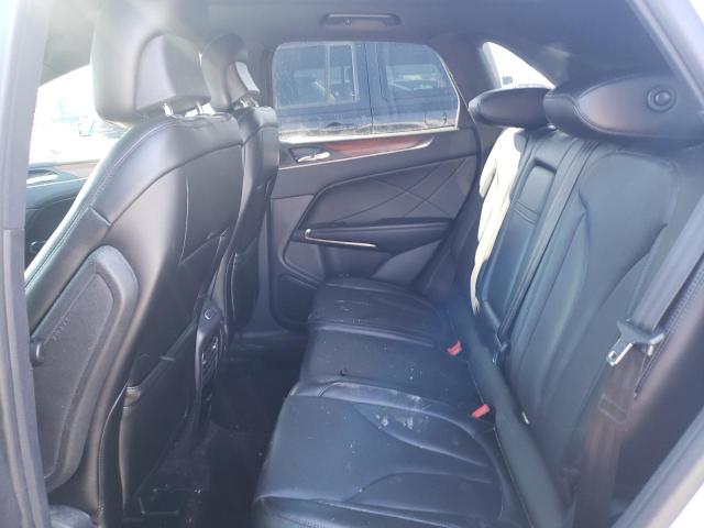 Photo 11 from auction – 2018 LINCOLN MKC RESERV with VIN 5LMCJ3D93JUL00607