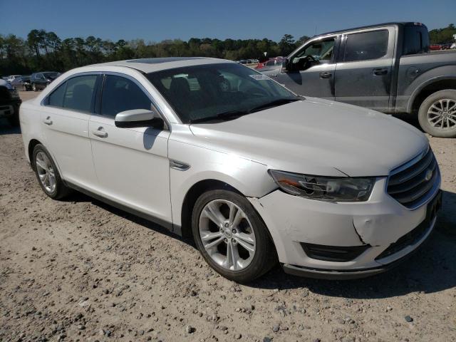 Photo 4 from auction – 2015 FORD TAURUS SEL with VIN 1FAHP2E80FG182927