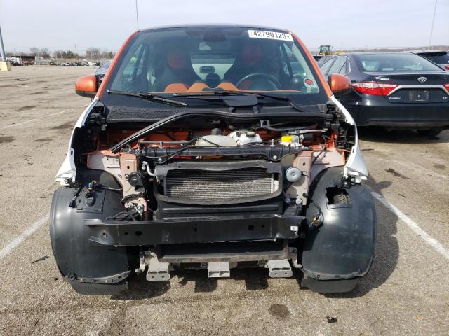 Photo 5 from auction – 2016 SMART FORTWO with VIN WMEFJ5DA7GK054385