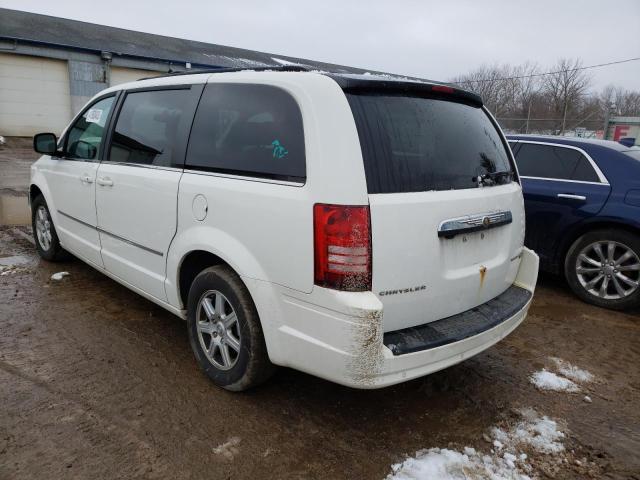 Photo 2 from auction – 2010 CHRYSLER TOWN & COU with VIN 2A4RR8D14AR480110