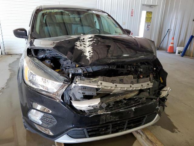 Photo 5 from auction – 2017 FORD ESCAPE SE with VIN 1FMCU9G96HUB16376