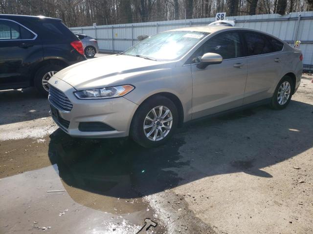 FORD FUSION S 2015 with VIN 3FA6P0G72FR106263 - Photo from auction