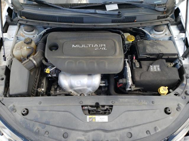 Photo 11 from auction – 2015 CHRYSLER 200 S with VIN 1C3CCCBB7FN713210