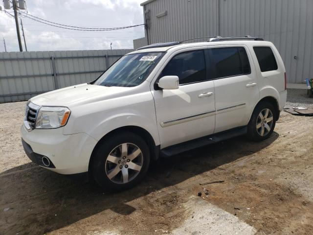 HONDA PILOT TOUR 2013 with VIN 5FNYF4H97DB054897 - Photo from auction