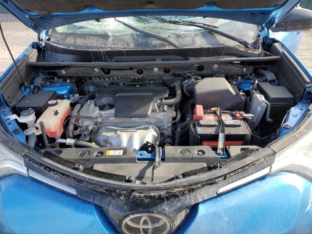 Photo 12 from auction – 2018 TOYOTA RAV4 LE with VIN JTMZFREV9JJ748983