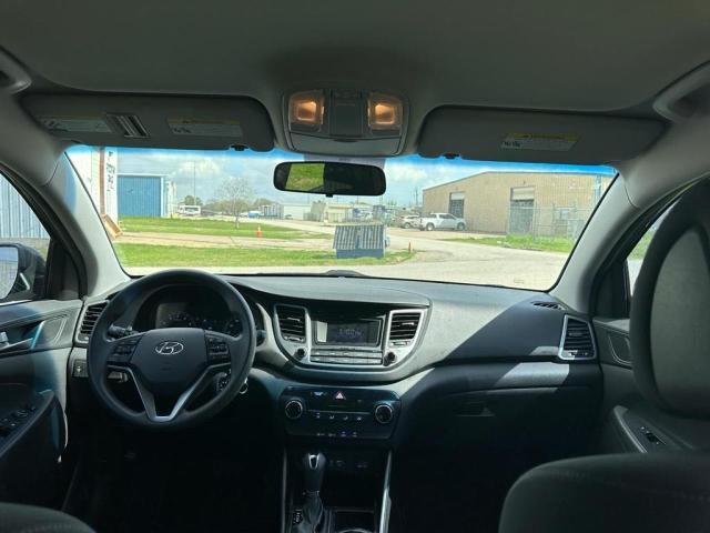 Photo 9 from auction – 2016 HYUNDAI TUCSON LIM with VIN KM8J33A2XGU046642