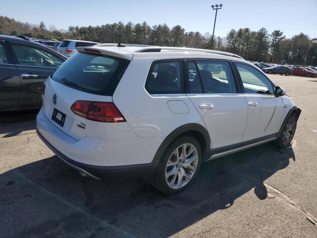 Photo 3 from auction – 2017 VOLKSWAGEN GOLF ALLTR with VIN 3VWH17AU9HM541693