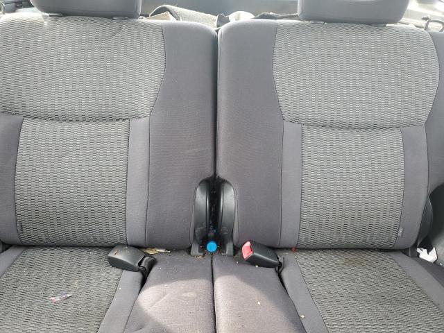 Photo 10 from auction – 2005 TOYOTA RAV4 with VIN JTEHD20V150069166