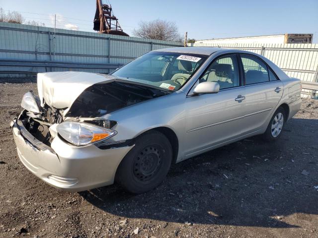 TOYOTA CAMRY LE 2003 with VIN 4T1BE32K83U127906 - Photo from auction