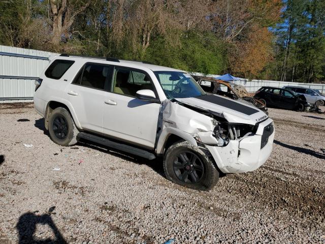 Photo 4 from auction – 2020 TOYOTA 4RUNNER SR with VIN JTEZU5JR8L5216784