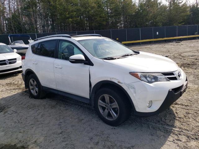 Photo 4 from auction – 2015 TOYOTA RAV4 XLE with VIN 2T3RFREV3FW244230