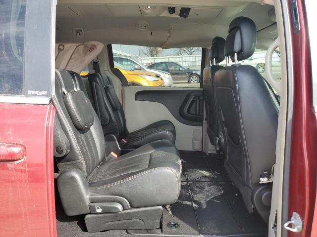 Photo 11 from auction – 2013 CHRYSLER TOWN & COU with VIN 2C4RC1BG9DR742746