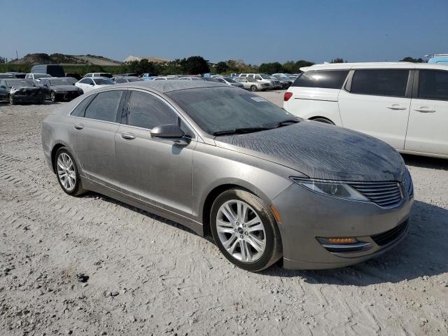 Photo 4 from auction – 2016 LINCOLN MKZ with VIN 3LN6L2G97GR609013