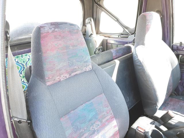 Photo 10 from auction – 1995 GEO TRACKER with VIN 2CNBE18U0S6913578