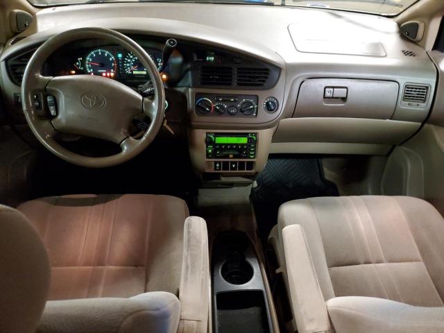 Photo 8 from auction – 2002 TOYOTA SIENNA LE with VIN 4T3ZF13CX2U431932