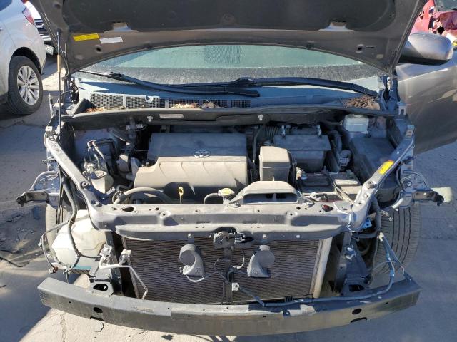 Photo 12 from auction – 2014 TOYOTA SIENNA XLE with VIN 5TDDK3DC2ES075675