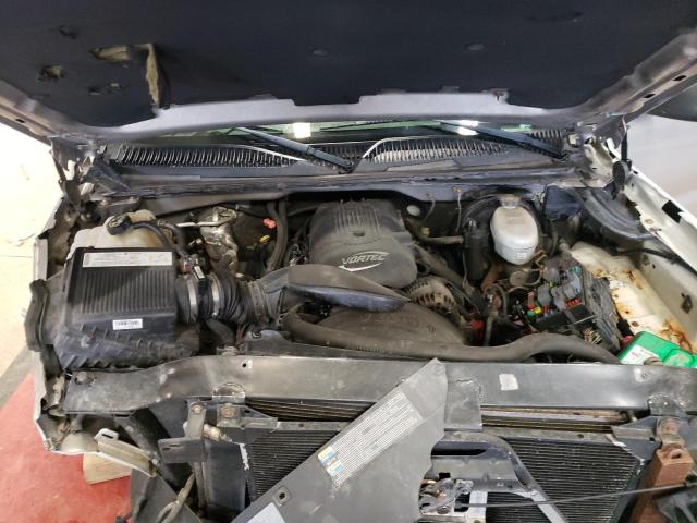 Photo 11 from auction – 2004 CHEVROLET SILVERADO with VIN 2GCEK19V741122742