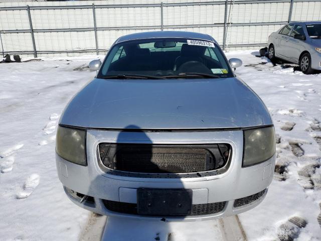 Photo 5 from auction – 2000 AUDI TT with VIN TRUTC28N6Y1002010