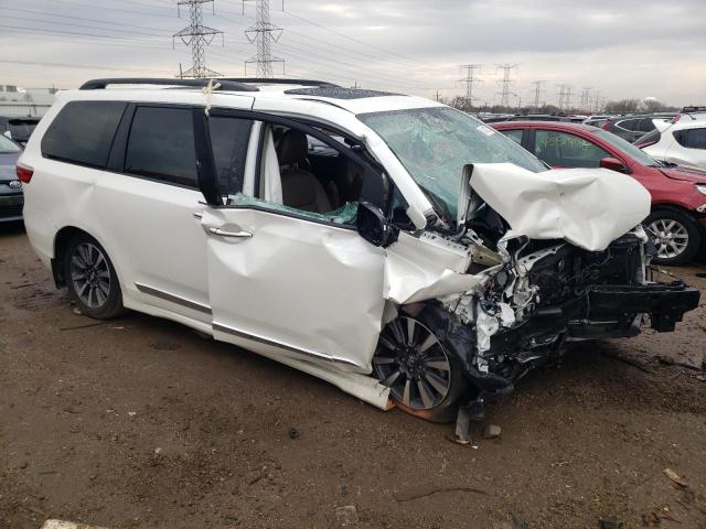 Photo 4 from auction – 2018 TOYOTA SIENNA XLE with VIN 5TDDZ3DCXJS202422