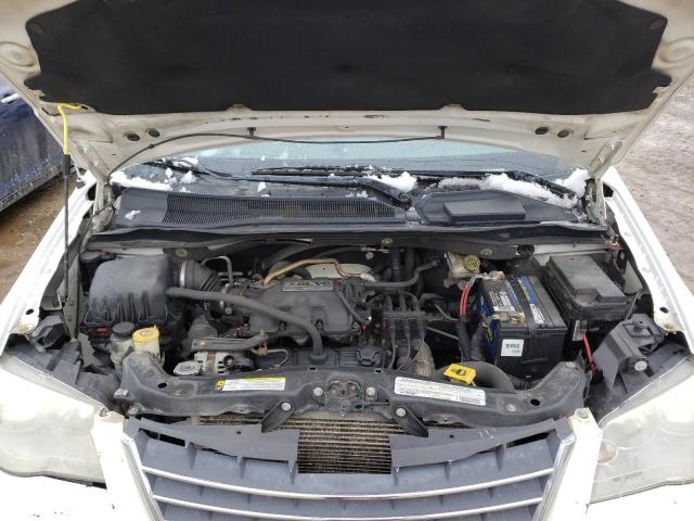 Photo 12 from auction – 2010 CHRYSLER TOWN & COU with VIN 2A4RR8D14AR480110