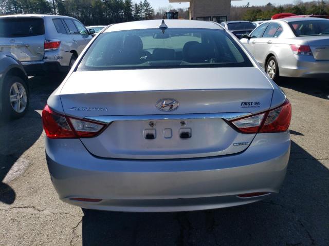 Photo 6 from auction – 2011 HYUNDAI SONATA SE with VIN 5NPEC4ACXBH037737