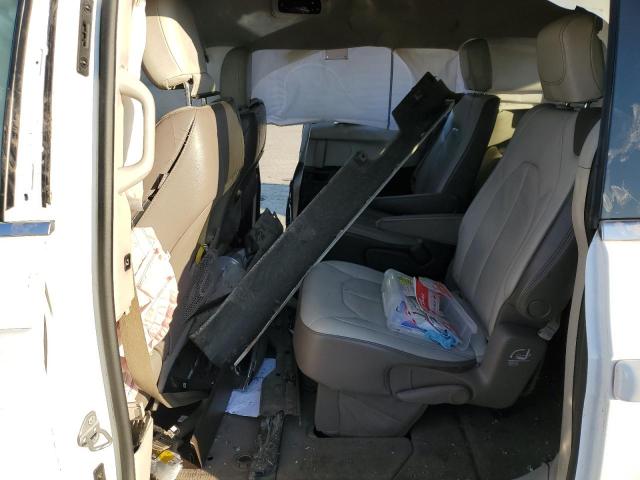 Photo 11 from auction – 2017 CHRYSLER PACIFICA T with VIN 2C4RC1BG2HR503254