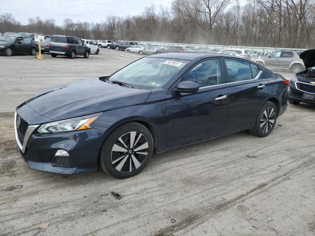 NISSAN ALTIMA SV 2021 with VIN 1N4BL4DV2MN365422 - Photo from auction