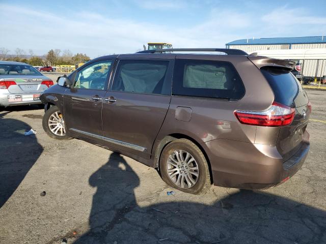 Photo 2 from auction – 2018 TOYOTA SIENNA XLE with VIN 5TDYZ3DC3JS965836