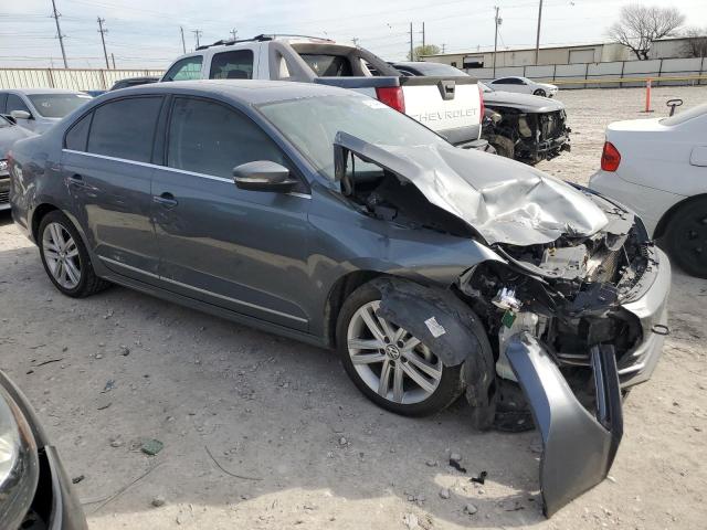 Photo 4 from auction – 2017 VOLKSWAGEN JETTA SEL with VIN 3VWL17AJ7HM221109