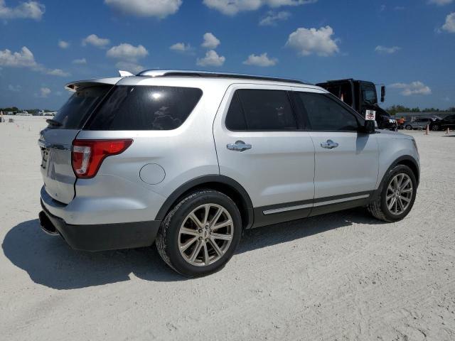 Foto 3 de la subasta – 2017 FORD EXPLORER L con VIN 1FM5K7F87HGC69813