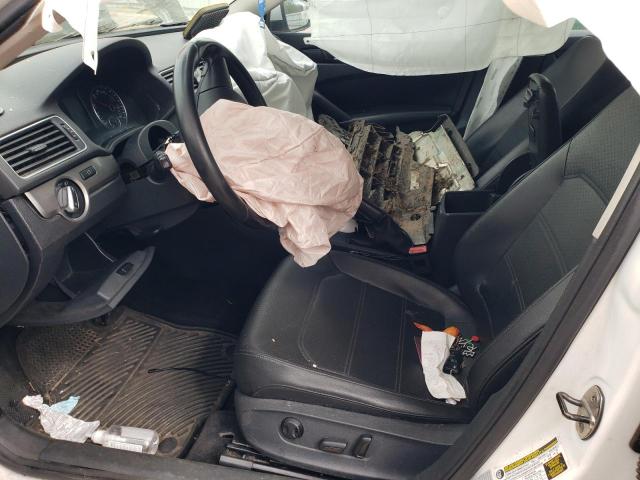 Photo 7 from auction – 2015 VOLKSWAGEN PASSAT S with VIN 1VWAT7A36FC002045