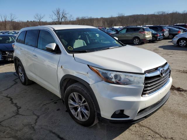 Photo 4 from auction – 2016 TOYOTA HIGHLANDER with VIN 5TDBKRFH4GS251227