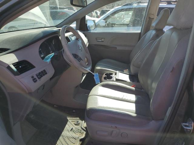 Photo 7 from auction – 2014 TOYOTA SIENNA XLE with VIN 5TDDK3DC2ES075675