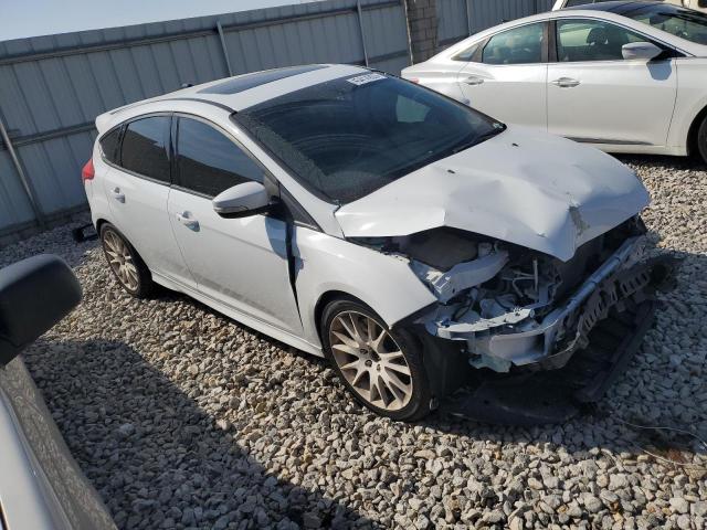 Photo 4 from auction – 2017 FORD FOCUS ST with VIN 1FADP3L97HL260131