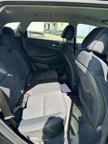 Photo 6 from auction – 2016 HYUNDAI TUCSON LIM with VIN KM8J33A2XGU046642