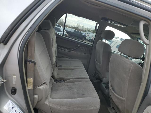 Фото 10 с аукциона – 2004 TOYOTA SEQUOIA с VIN 5TDBT44A94S232934