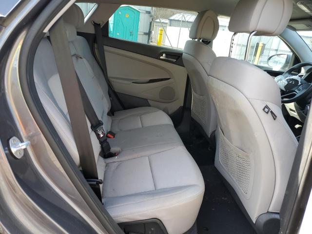 Photo 10 from auction – 2018 HYUNDAI TUCSON SE with VIN KM8J2CA46JU754639